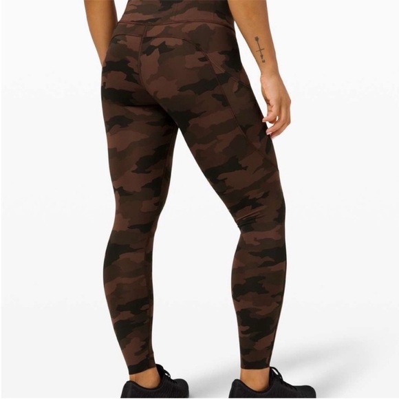 RARE COLOR lululemon Wunder Leggings - Picture 1 of 8